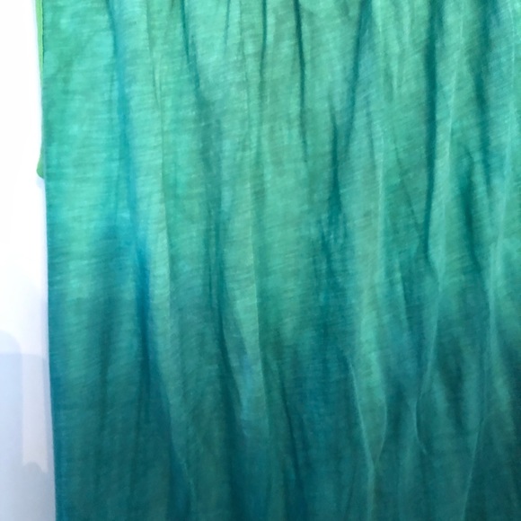 Language Tank - Picture 4 of 5